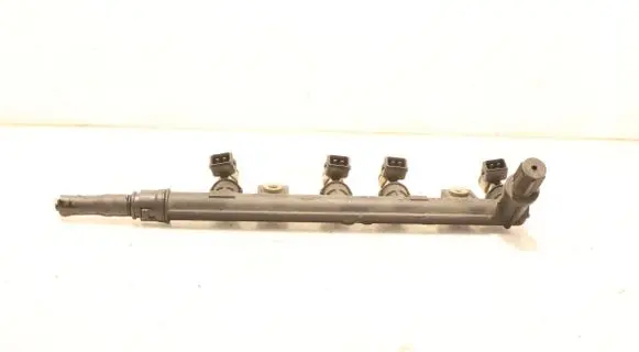 Fiat Punto (188) Fuel main line pipe