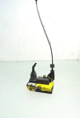 Volvo S60 Front door lock