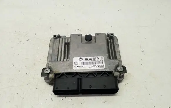 Volkswagen Tiguan Engine control unit/module 06J906027GN 0261S09129