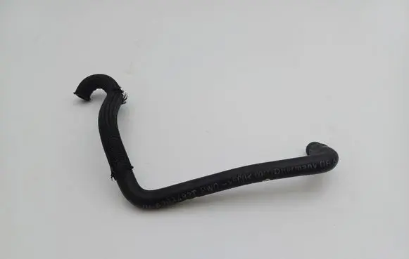 Audi A3 S3 8L Fuel line/pipe/hose 06A103493T
