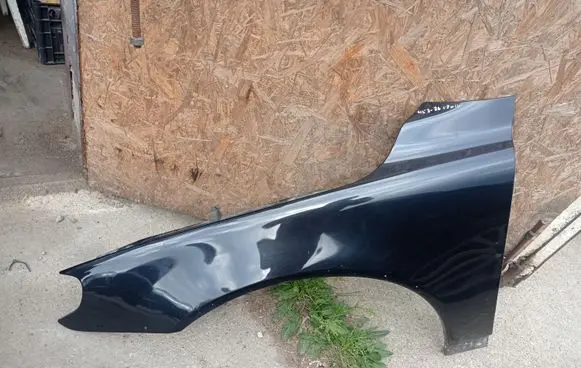 Volvo V70 Fender