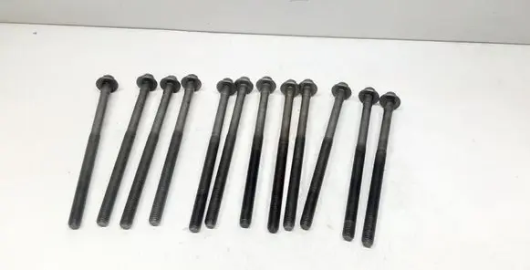 Volvo V60 Cylinder head bolts 