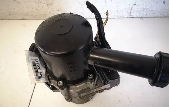 Peugeot 407 Power steering pump 9655792180
