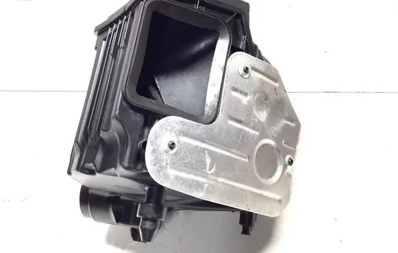 Audi A5 Air filter box 8W0133835P