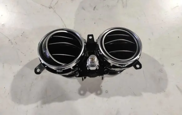 Mercedes-Benz E W213 Dash center air vent grill A2138307800