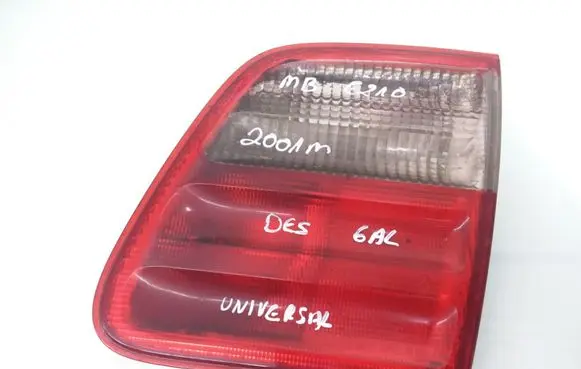 Mercedes-Benz E W210 Tailgate rear/tail lights A2108206064