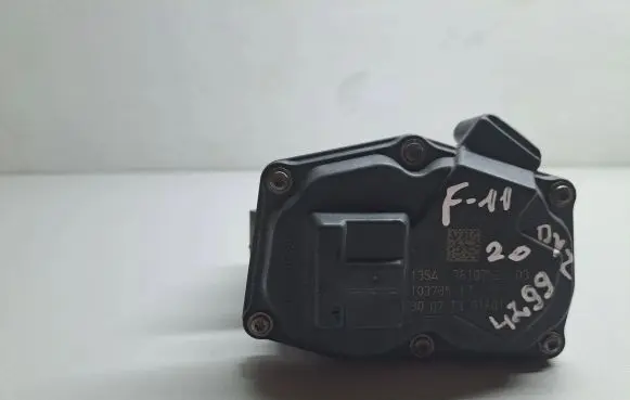 BMW 5 F10 F11 Throttle valve 10378517 7810752