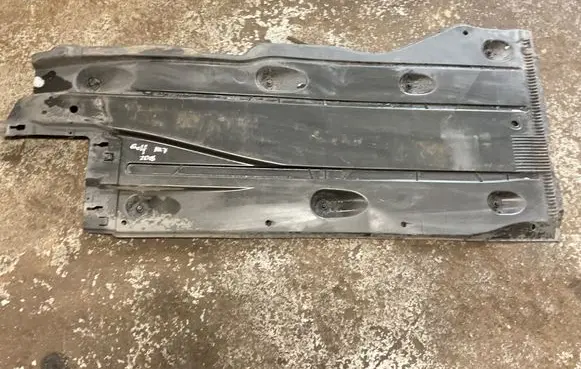 Volkswagen Golf VII Side bottom protection
