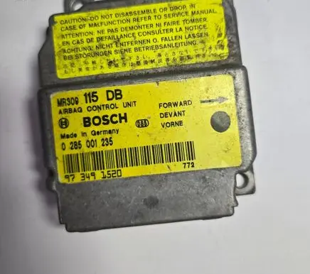 Mitsubishi Carisma Airbag control unit/module MR309115 973491520 0285001235