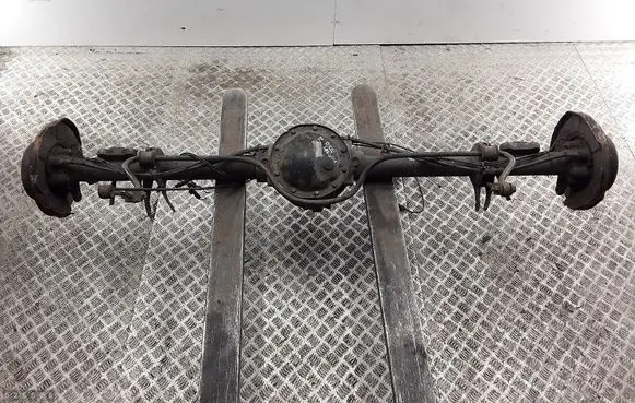 Mercedes-Benz Sprinter W906 Rear axle beam A9063500900