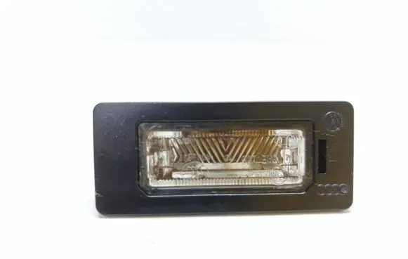 Volkswagen PASSAT B6 Number plate light 8T0943021