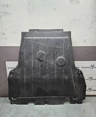 Renault Captur Engine splash shield/under tray 8200540585 758904230R 8200161848