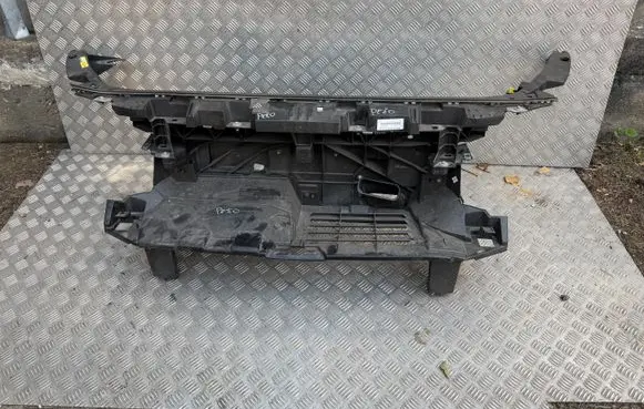 Peugeot Expert Top upper radiator support slam panel 9826095480