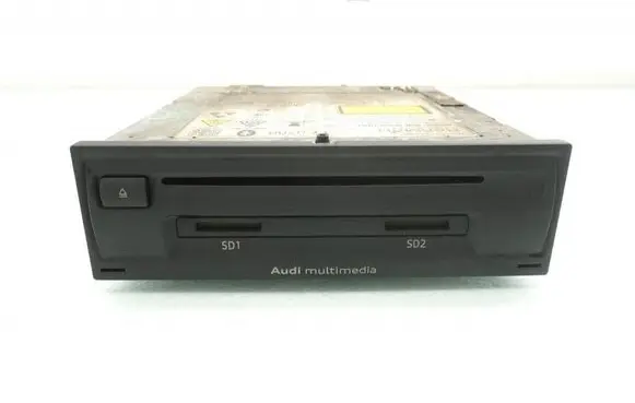 Audi A3 S3 8V Radio/CD/DVD/GPS head unit 8V0035020C