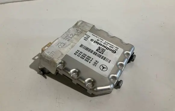 Mercedes-Benz E W212 Windshield/windscreen camera A0009050338 A0009025804