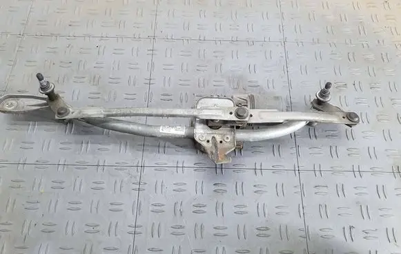 BMW 5 F10 F11 Front wiper linkage and motor 3397021319 7272451
