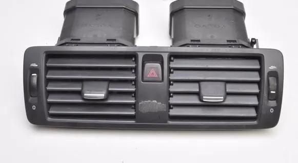 Volvo V50 Dashboard air vent grill cover trim 39863758