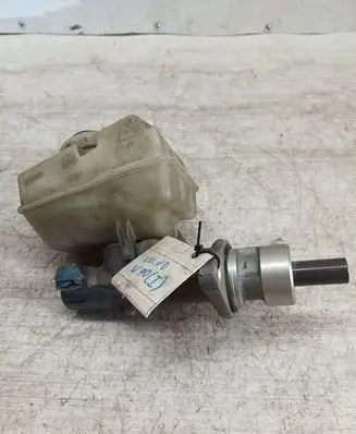 Volvo S70 V70 V70 XC Master brake cylinder 9203845