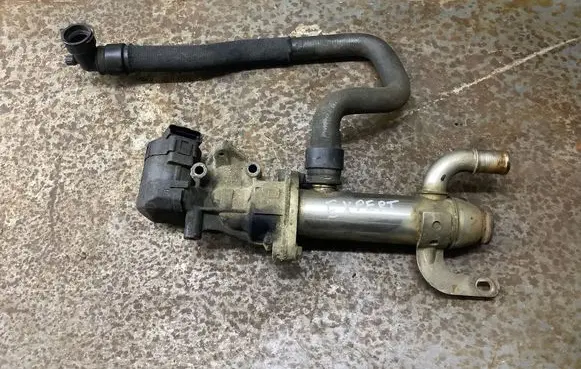 Peugeot Expert EGR valve cooler 9645689780 2940751