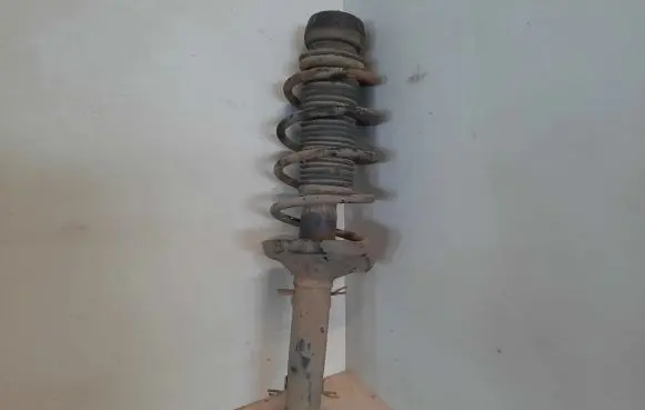 Volkswagen Golf IV Front shock absorber/damper