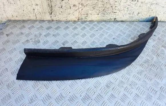 Opel Astra J Front bumper lip 13264407