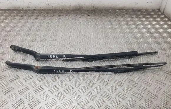 Toyota Avensis T220 Windshield/front glass wiper blade 8522105051