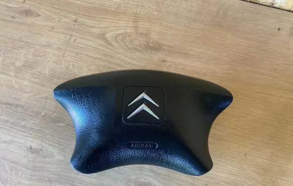 Citroen Berlingo Steering wheel airbag 96454032XT 5109376