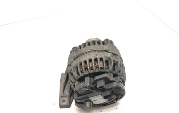 Volvo V70 Generator/alternator 30667787 0124525060