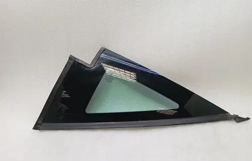 Ferrari 458 Rear door window glass 82321200