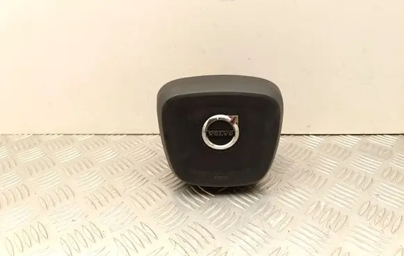Volvo XC40 Steering wheel airbag P032214989