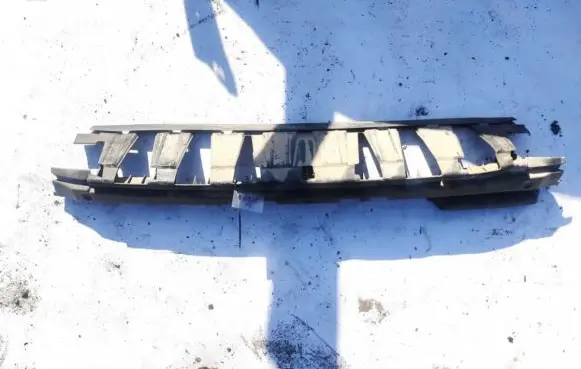 Peugeot 407 Radiator support slam panel