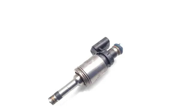Ford Focus Fuel injector DM5G-9F593-AC
