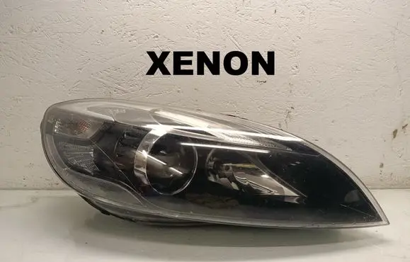 Volvo V40 Headlight/headlamp 31283333
