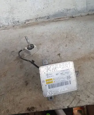 Audi Q5 SQ5 Headlight ballast module Xenon 8k0941597c