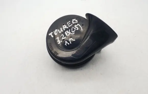 Volkswagen Touareg I Horn signal 6N0951223