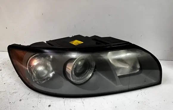 Volvo V50 Headlight/headlamp 30698886 0301198204