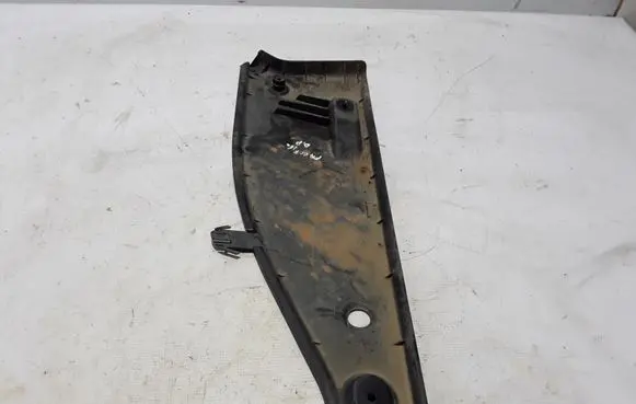 Engine splash shield/under tray