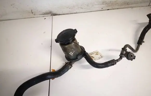 Toyota Corolla Verso AR10 Power steering fluid tank/reservoir