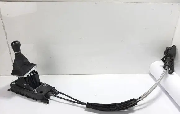 Volkswagen Golf VII Gear shifter/selector 5Q0711061E 5Q0711265Q