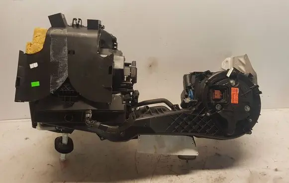 Audi A4 S4 B7 8E 8H Interior heater climate box assembly 8E1820005H F983694P H56LACB