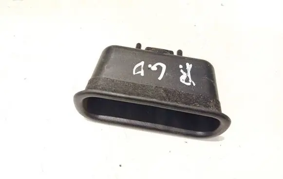 Toyota Yaris Rear door interior light 