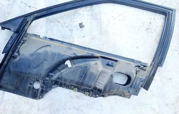 Audi 80 90 S2 B4 Front door window/glass frame