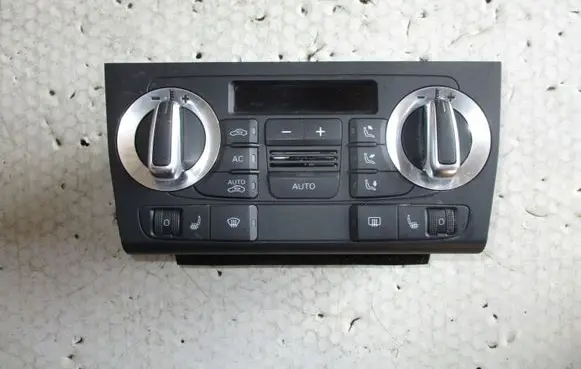 Audi A3 S3 A3 Sportback 8P Climate control unit 8P0820043BL