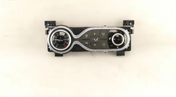 Dacia Sandero Interior fan control switch 275102284R