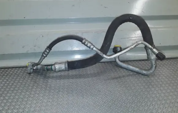 BMW 1 E81 E87 Air conditioning (A/C) pipe/hose 698930904