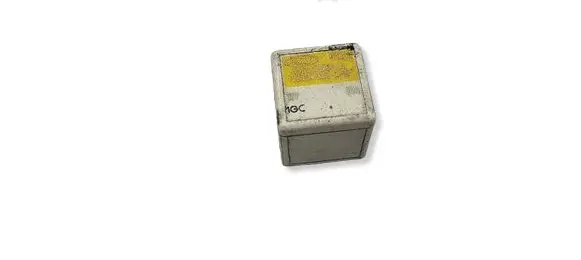 Ford Sierra Other relay 90GG13L028AA
