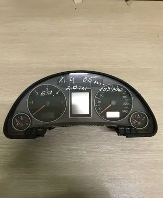 Audi A4 S4 B7 8E 8H Speedometer (instrument cluster) 8E0920932