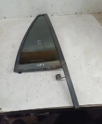 Volvo XC90 Rear vent window glass AS2M6250DOT682 E000201 43R001596
