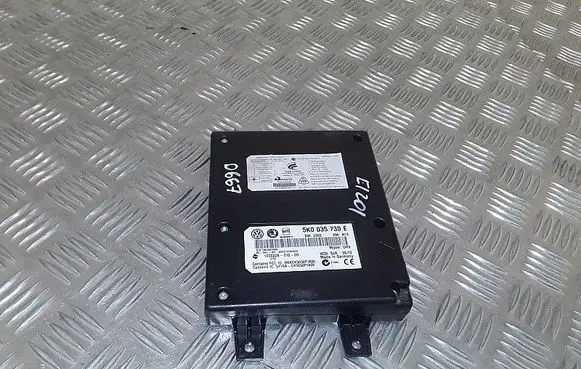 Volkswagen Beetle A5 Bluetooth control unit module 5k0035730e
