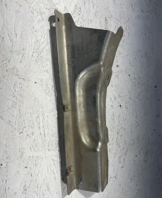 BMW 5 F10 F11 Heat shield in engine bay 7202854 24640010